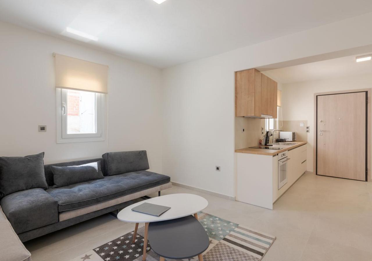Costa Vasia Seaside Suites And Apartments Vrahati Zewnętrze zdjęcie