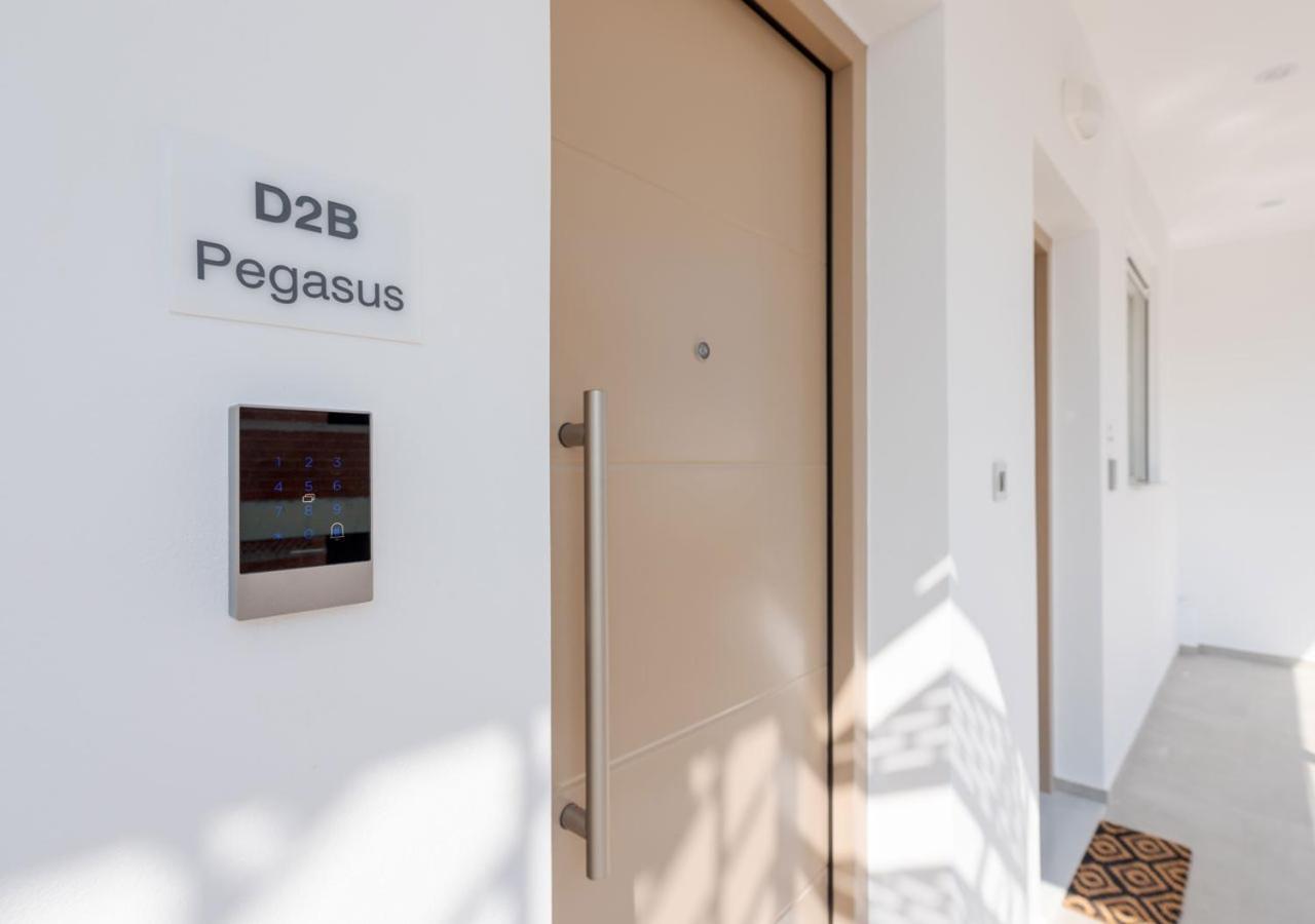 Costa Vasia Seaside Suites And Apartments Vrahati Zewnętrze zdjęcie